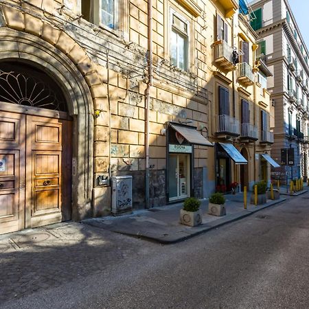 Le Radici Di Parthenope Apartment เนเปิลส์ ภายนอก รูปภาพ