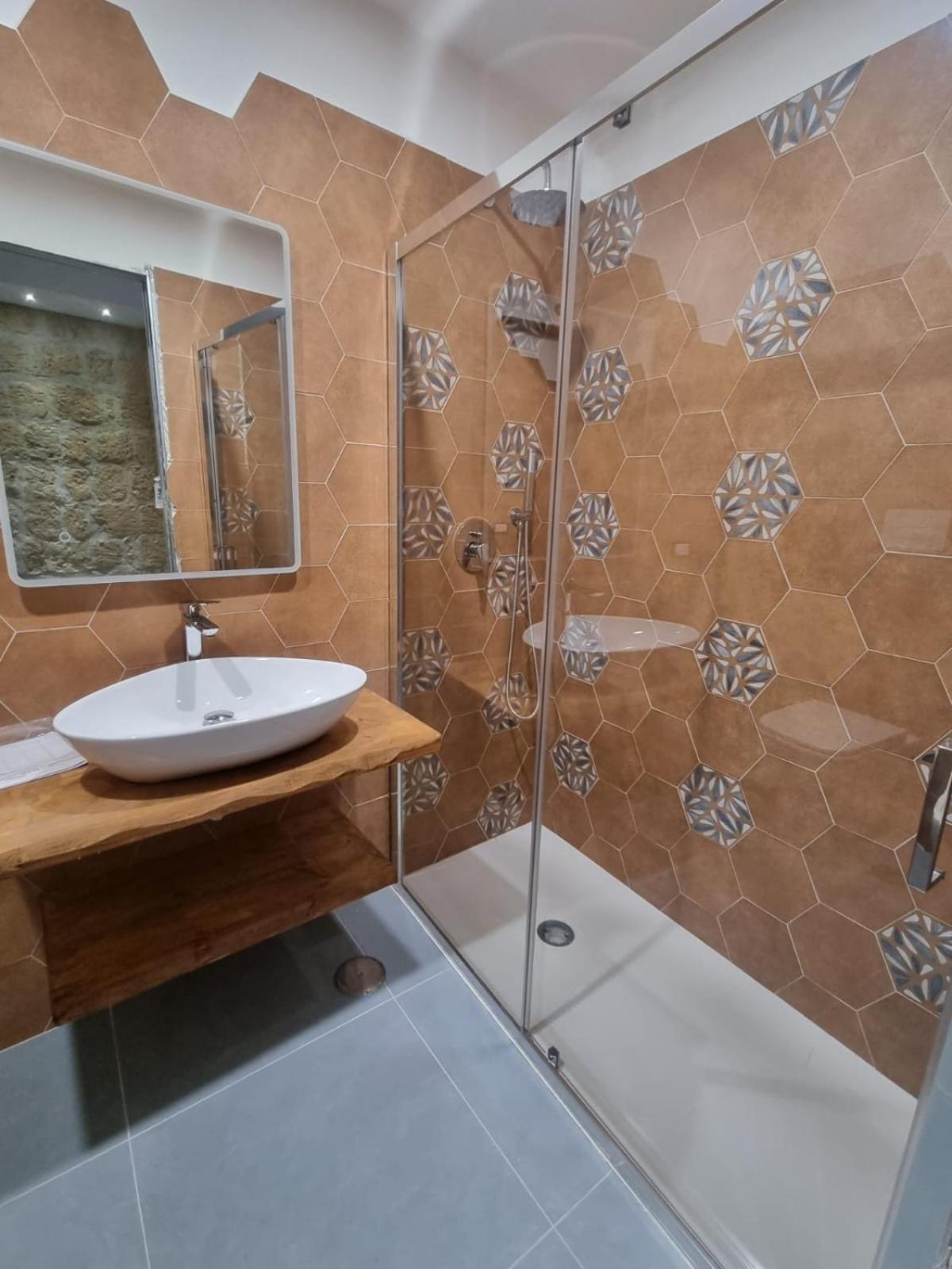Le Radici Di Parthenope Apartment เนเปิลส์ ภายนอก รูปภาพ