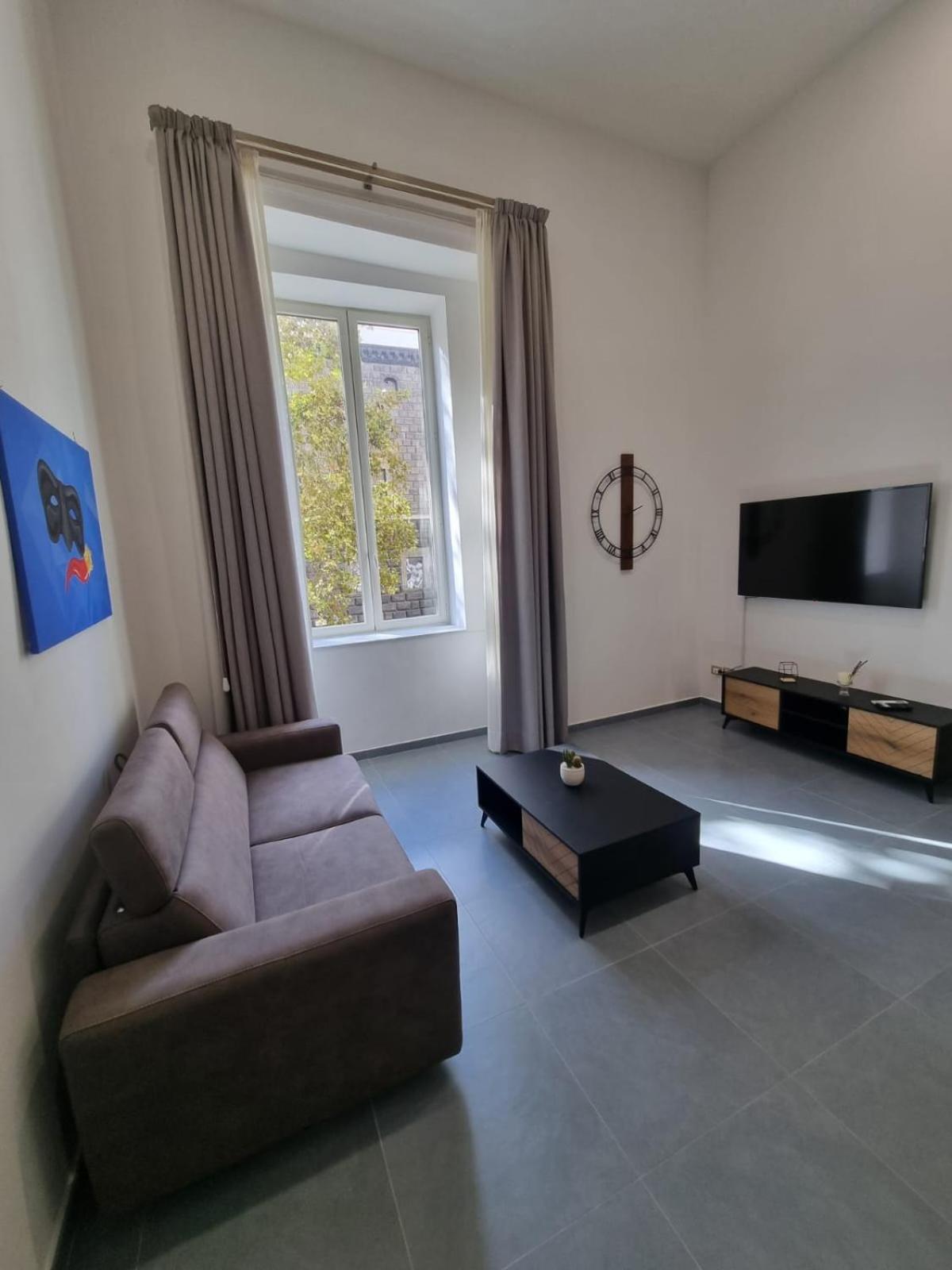 Le Radici Di Parthenope Apartment เนเปิลส์ ภายนอก รูปภาพ